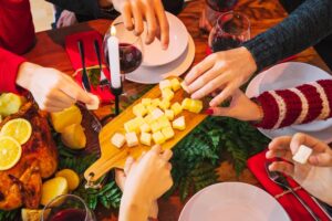Astrid Tapería Orgánica | Sorprende con aperitivos veganos esta Navidad: Quesos y patés exquisitos Astrid Tapería Orgánica | Sorprende con aperitivos veganos esta Navidad: Quesos y patés exquisitos